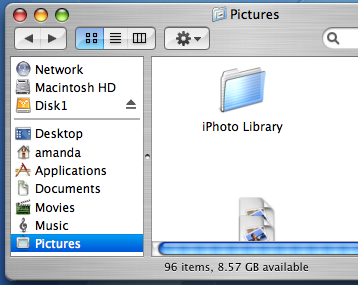 iPhoto Library in Pictures Folder